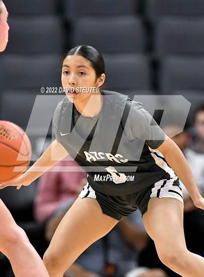 Thumbnail 3 in Sierra Canyon vs. Archbishop Mitty (CIF State Open Div. Final) photogallery.
