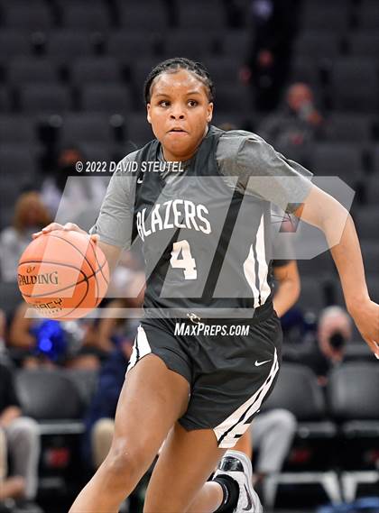 Thumbnail 2 in Sierra Canyon vs. Archbishop Mitty (CIF State Open Div. Final) photogallery.