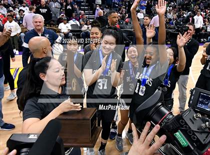 Thumbnail 2 in Sierra Canyon vs. Archbishop Mitty (CIF State Open Div. Final) photogallery.