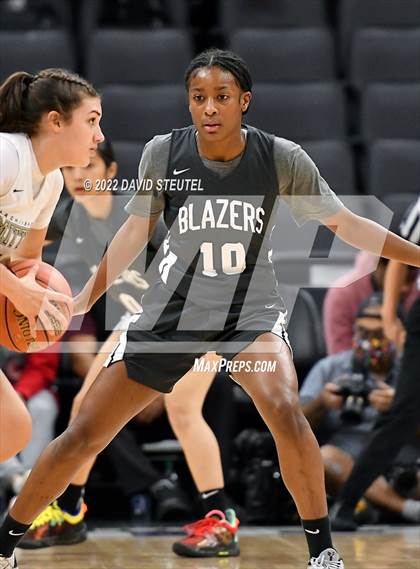 Thumbnail 1 in Sierra Canyon vs. Archbishop Mitty (CIF State Open Div. Final) photogallery.