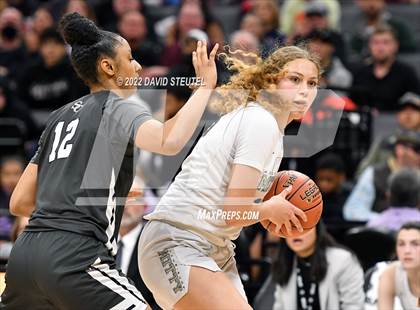 Thumbnail 2 in Sierra Canyon vs. Archbishop Mitty (CIF State Open Div. Final) photogallery.