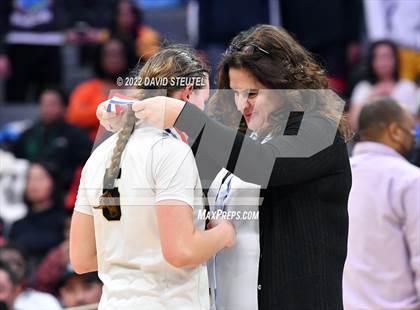 Thumbnail 2 in Sierra Canyon vs. Archbishop Mitty (CIF State Open Div. Final) photogallery.