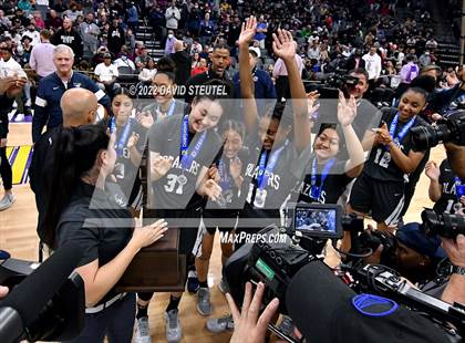 Thumbnail 3 in Sierra Canyon vs. Archbishop Mitty (CIF State Open Div. Final) photogallery.