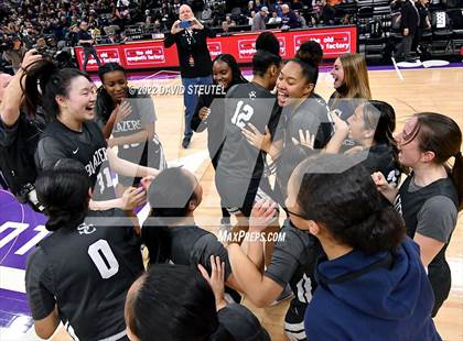 Thumbnail 2 in Sierra Canyon vs. Archbishop Mitty (CIF State Open Div. Final) photogallery.