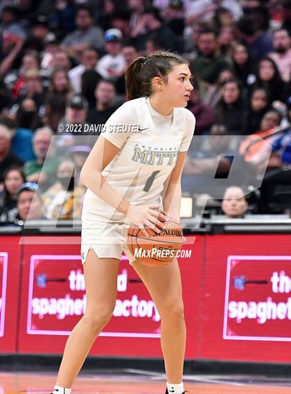 Thumbnail 2 in Sierra Canyon vs. Archbishop Mitty (CIF State Open Div. Final) photogallery.