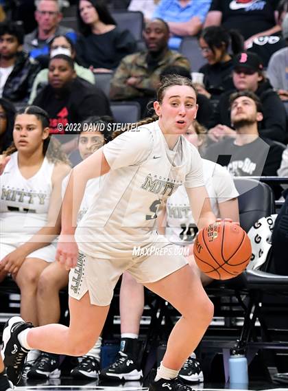Thumbnail 3 in Sierra Canyon vs. Archbishop Mitty (CIF State Open Div. Final) photogallery.