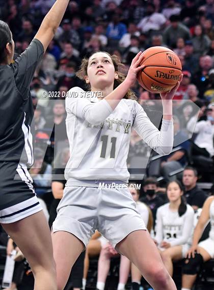 Thumbnail 3 in Sierra Canyon vs. Archbishop Mitty (CIF State Open Div. Final) photogallery.