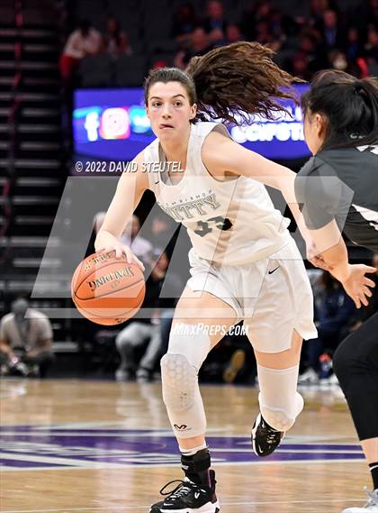 Thumbnail 2 in Sierra Canyon vs. Archbishop Mitty (CIF State Open Div. Final) photogallery.