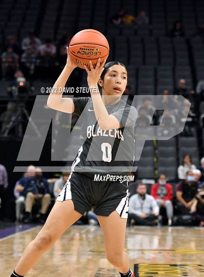 Thumbnail 1 in Sierra Canyon vs. Archbishop Mitty (CIF State Open Div. Final) photogallery.