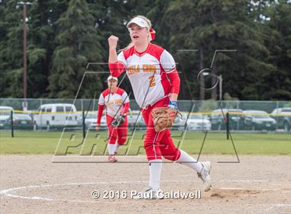 Thumbnail 3 in Sequim vs Steilacoom photogallery.