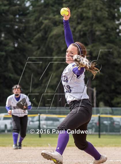 Thumbnail 1 in Sequim vs Steilacoom photogallery.