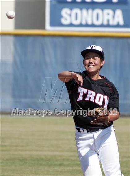Thumbnail 1 in Troy @ Sonora photogallery.
