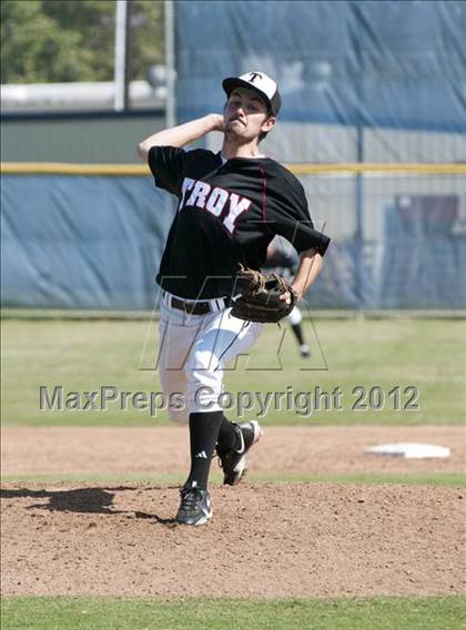 Thumbnail 3 in Troy @ Sonora photogallery.