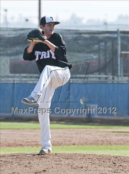 Thumbnail 2 in Troy @ Sonora photogallery.