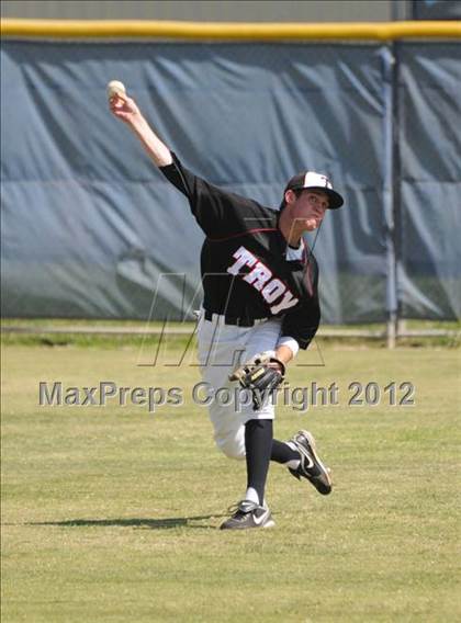 Thumbnail 1 in Troy @ Sonora photogallery.
