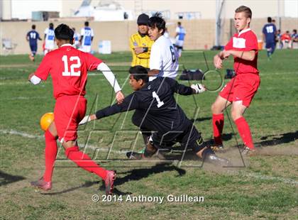 Thumbnail 2 in Redondo Union vs Rancho Alamitos (Marina High School Holiday Classic) photogallery.