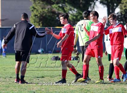 Thumbnail 1 in Redondo Union vs Rancho Alamitos (Marina High School Holiday Classic) photogallery.