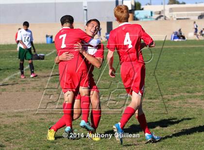 Thumbnail 3 in Redondo Union vs Rancho Alamitos (Marina High School Holiday Classic) photogallery.