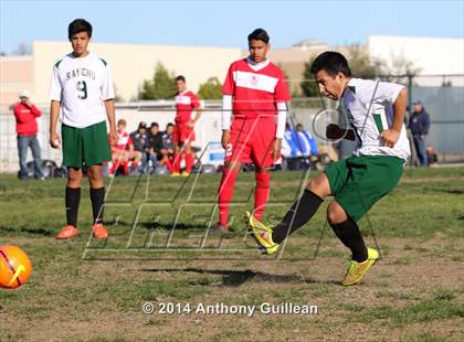 Thumbnail 3 in Redondo Union vs Rancho Alamitos (Marina High School Holiday Classic) photogallery.