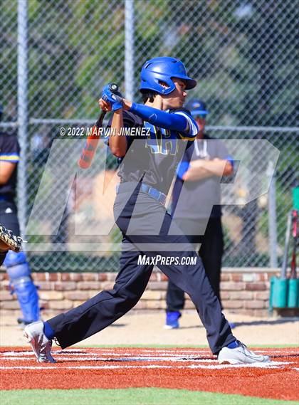 Thumbnail 2 in Thousand Oaks vs Agoura photogallery.