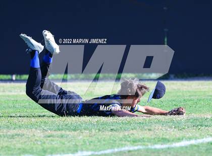 Thumbnail 3 in Thousand Oaks vs Agoura photogallery.