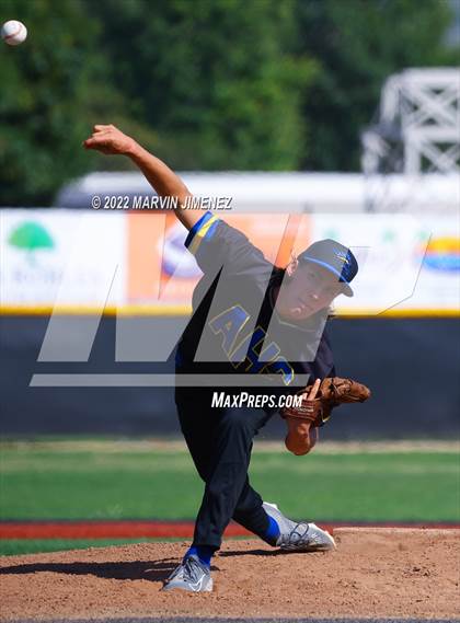 Thumbnail 1 in Thousand Oaks vs Agoura photogallery.