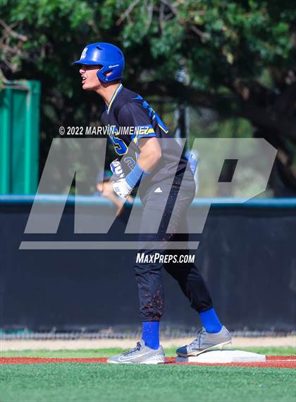 Thumbnail 2 in Thousand Oaks vs Agoura photogallery.