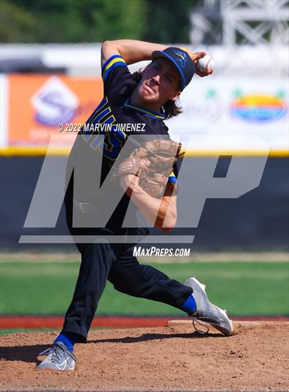 Thumbnail 3 in Thousand Oaks vs Agoura photogallery.