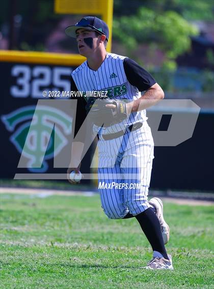 Thumbnail 1 in Thousand Oaks vs Agoura photogallery.