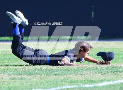 Thumbnail 1 in Thousand Oaks vs Agoura photogallery.