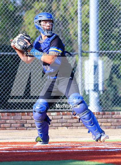 Thumbnail 2 in Thousand Oaks vs Agoura photogallery.