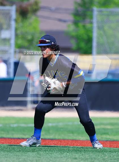 Thumbnail 3 in Thousand Oaks vs Agoura photogallery.