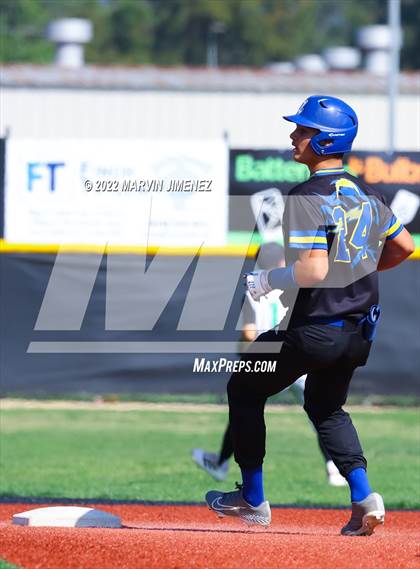 Thumbnail 3 in Thousand Oaks vs Agoura photogallery.