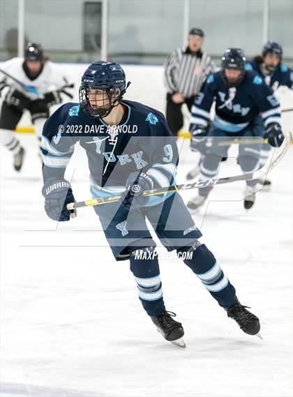 Thumbnail 2 in York @ Cheverus/Yarmouth photogallery.
