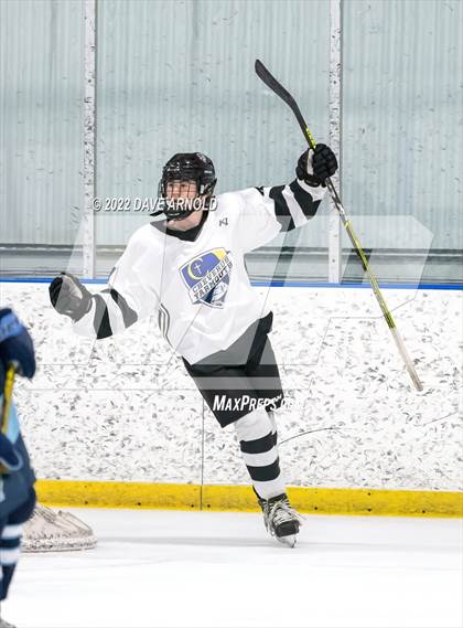 Thumbnail 2 in York @ Cheverus/Yarmouth photogallery.