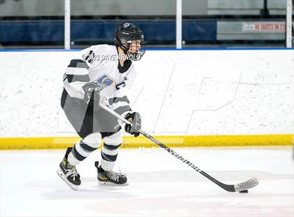 Thumbnail 1 in York @ Cheverus/Yarmouth photogallery.