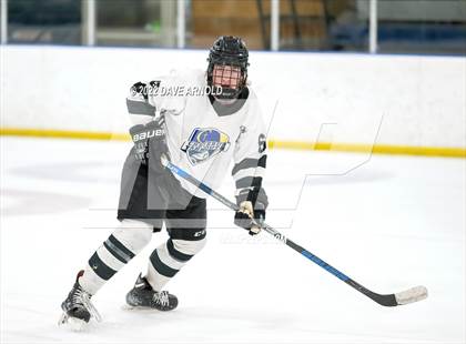 Thumbnail 3 in York @ Cheverus/Yarmouth photogallery.