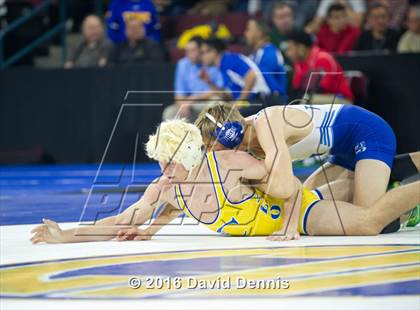Thumbnail 1 in CIF State Boys Wrestling Championships (Semfinals) photogallery.