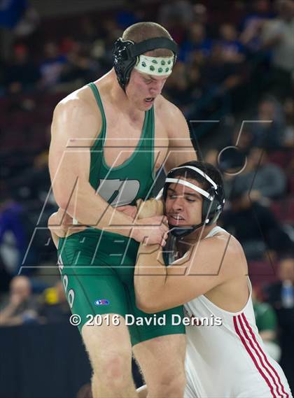 Thumbnail 3 in CIF State Boys Wrestling Championships (Semfinals) photogallery.