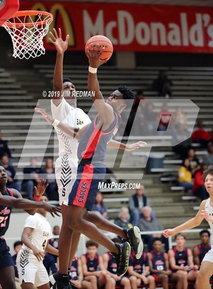 Thumbnail 2 in Allen vs. Sam Houston (McDonald's Texas Invitational) photogallery.