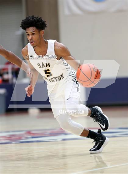 Thumbnail 2 in Allen vs. Sam Houston (McDonald's Texas Invitational) photogallery.