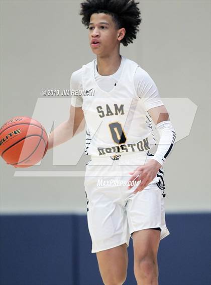 Thumbnail 2 in Allen vs. Sam Houston (McDonald's Texas Invitational) photogallery.