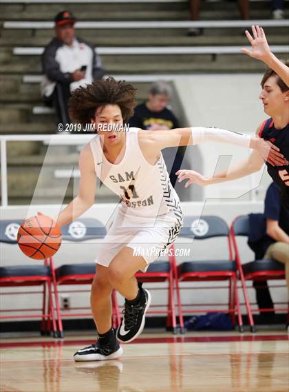 Thumbnail 3 in Allen vs. Sam Houston (McDonald's Texas Invitational) photogallery.