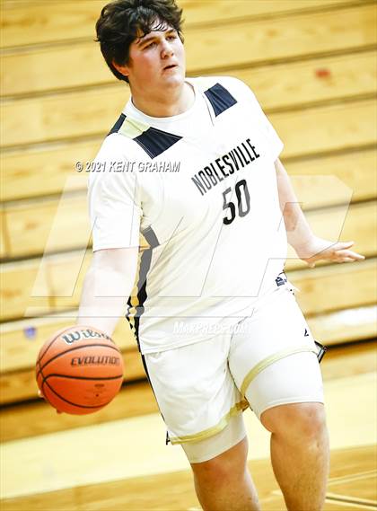 Thumbnail 1 in Brownsburg @ Noblesville photogallery.