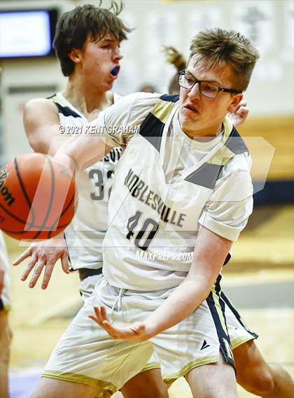 Thumbnail 2 in Brownsburg @ Noblesville photogallery.
