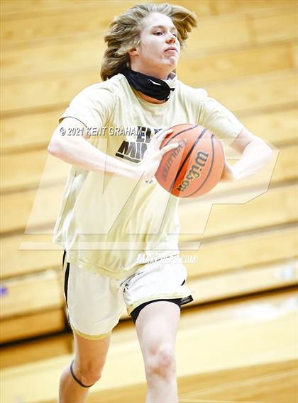 Thumbnail 2 in Brownsburg @ Noblesville photogallery.