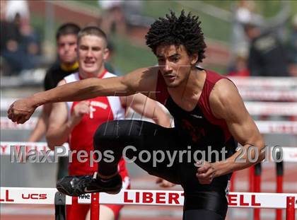 Thumbnail 3 in 2010 Liberty Bell Invitational photogallery.