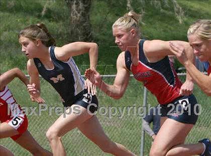 Thumbnail 2 in 2010 Liberty Bell Invitational photogallery.
