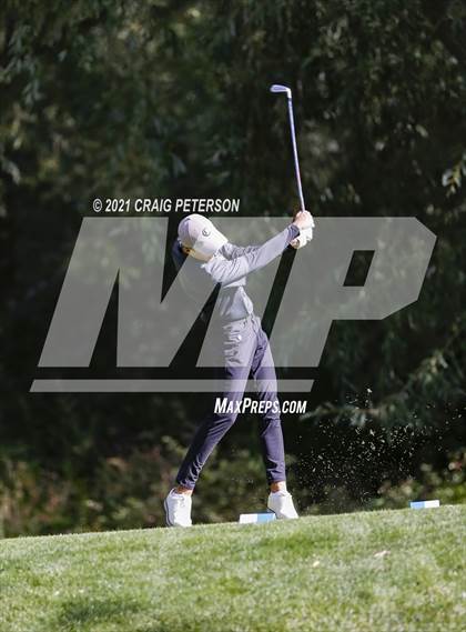 Thumbnail 3 in Utah 4A Region 11 Boys Golf Meet photogallery.