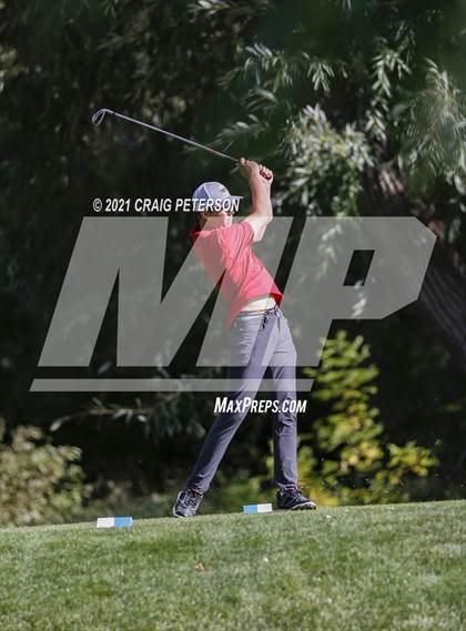 Thumbnail 2 in Utah 4A Region 11 Boys Golf Meet photogallery.